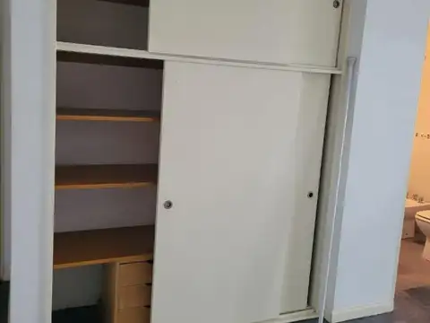 Exc dpto, balcón , lav inc,  inmejorable ubicación