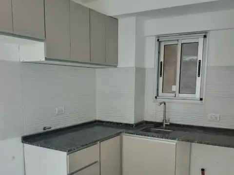Avenida J. M. de Pueyrredón 1200