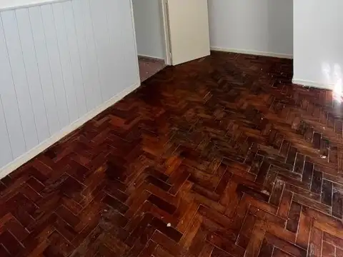 Departamento en Alquiler en Wilde, $ 700.000