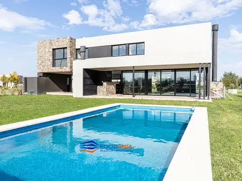 Casa en venta en Country Terravista, General Rodriguez