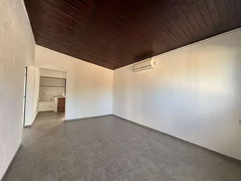 Ruta 8 Km 28 calle Currupay 100