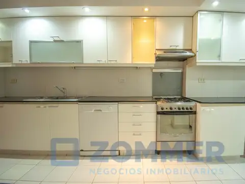 Departamento 5 ambientes con 2 baños