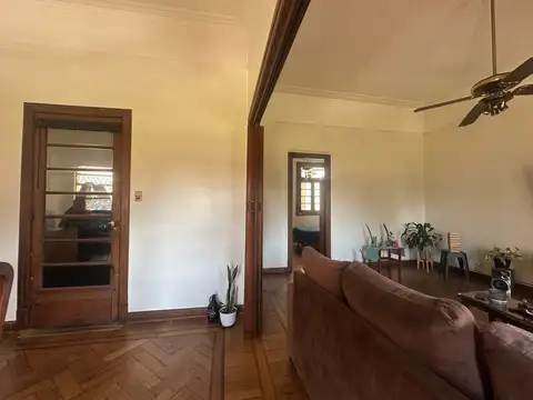 Depto Tipo Casa en Venta de 6 ambientes