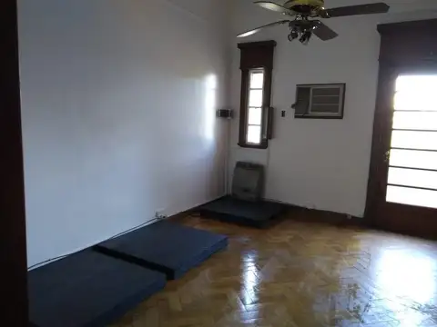 Depto Tipo Casa en Venta de 5 dormitorios