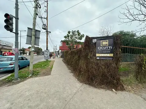 Av San martin y El Condor