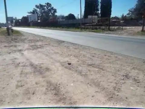 Terreno en Alquiler 68  mts Frente