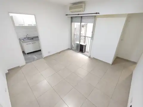 2 AMBIENTES CON BALCON PROXIMO AL ALTO PALERMO SHOPPING
