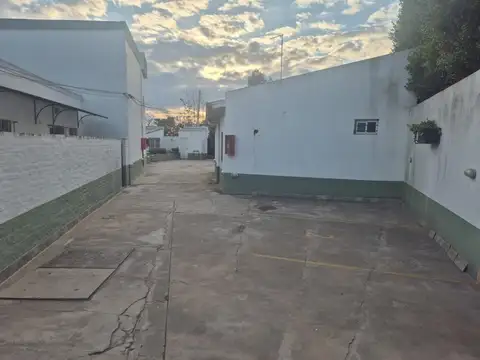 Depto Tipo Casa 2 ambientes con 1 baño