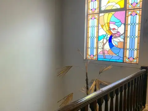 Depto Tipo Casa en Alquiler de 8 ambientes