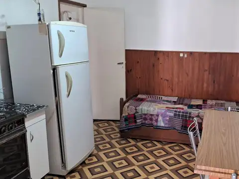 Depto Tipo Casa en Alquiler de Monoambiente