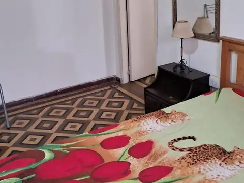 Depto Tipo Casa en Alquiler de Monoambiente