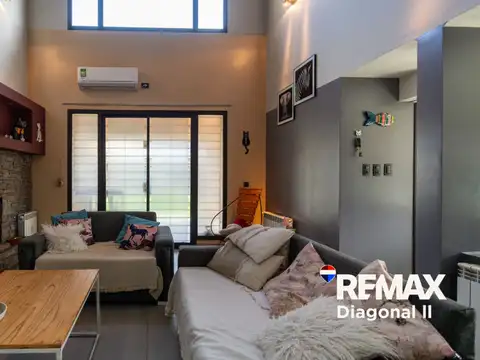 CASA EN VENTA EN VILLA ELISA