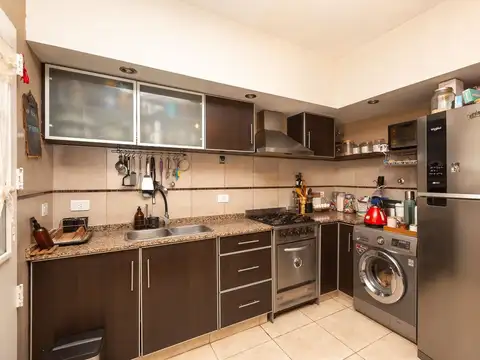 TRIPLEX, VENTA, 4 AMB, BELLA VISTA APTO CREDITO