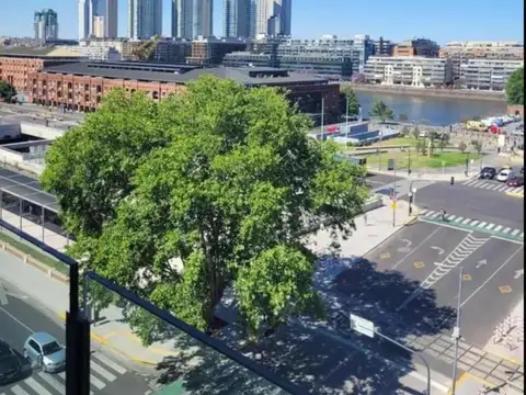 Oficina en Venta al Este