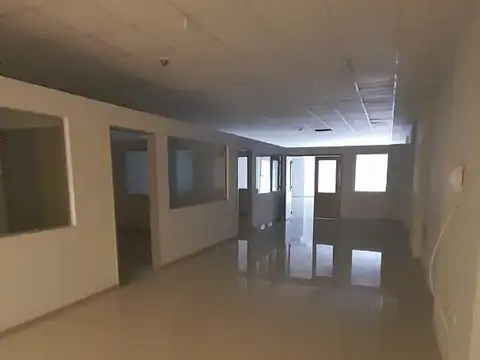 Centro Oficina Av. Colon mts Av. General Paz- Grand Astoria