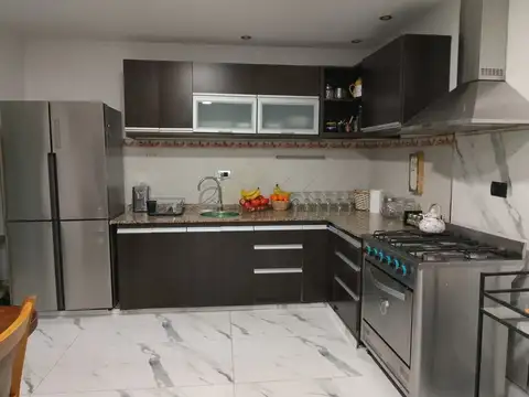 Depto Tipo Casa en Venta en Monte Grande, USD 135.000