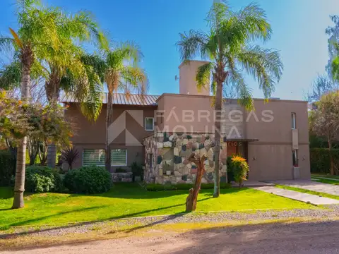 ¡Venta! Casa Chacras de la Villa - 3 dormitorios ¡Con Escritura!