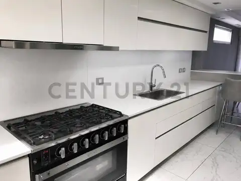 Departamento en Venta en Flores, USD 470.000