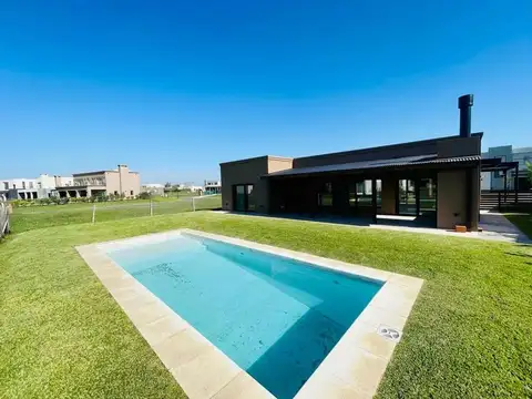 CASA HARAS SANTA MARIA