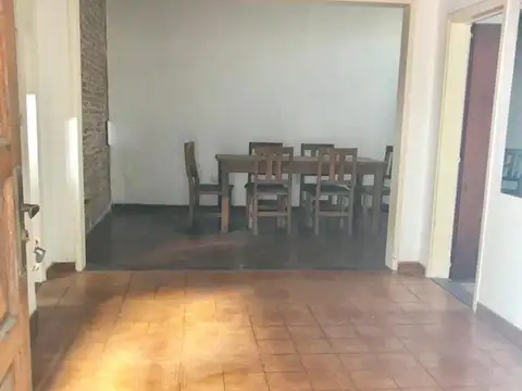 Depto Tipo Casa 3 ambientes con 1 baño