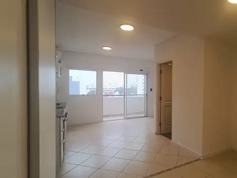 HERMOSO MONOAMBIENTE CON BALCON