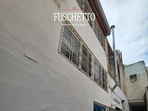 Depto Tipo Casa en Venta de 5 ambientes