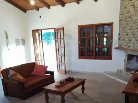 SE VENDE CASA + DPTO EN NONO