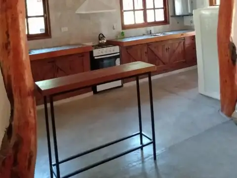 Casa 5 ambientes con 3 baños