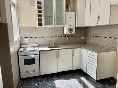 Departamento zona parque España 3 dormitorio reciclado