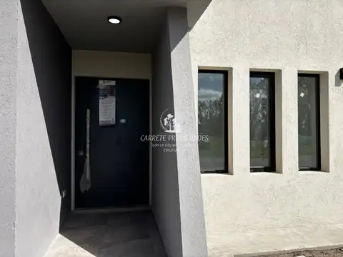 Casa en Venta en Countries y Barrios Cerrados en Pilar, USD 225.000