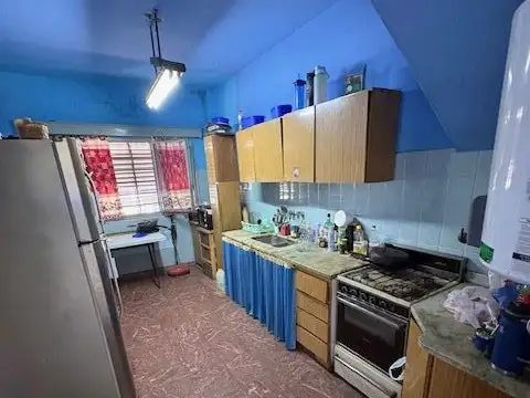 Depto Tipo Casa en Venta al Este