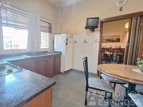 Depto Tipo Casa en Venta 50 años