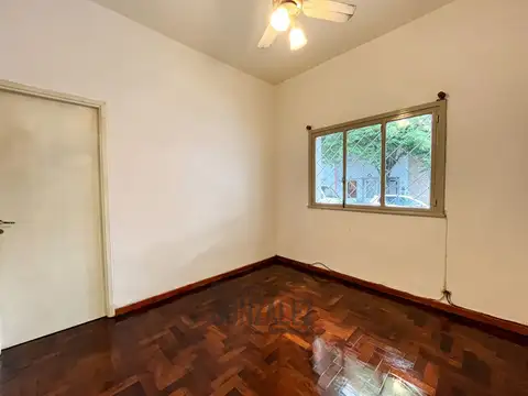 Depto Tipo Casa en Alquiler de 2 ambientes