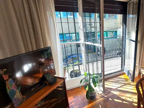 Departamento 4 ambientes con 2 baños