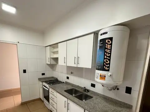 Av. Luro 5500, Piso 1