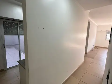 Departamento - Alquiler - Argentina, La Matanza - Av. Luro 5530