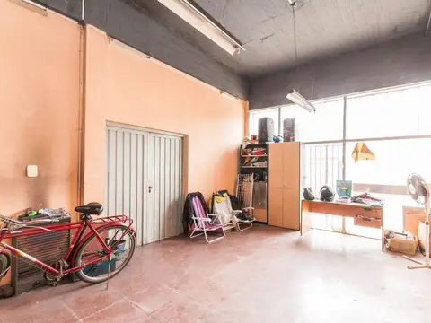 Galpon en Venta en Valentín Alsina, USD 129.900