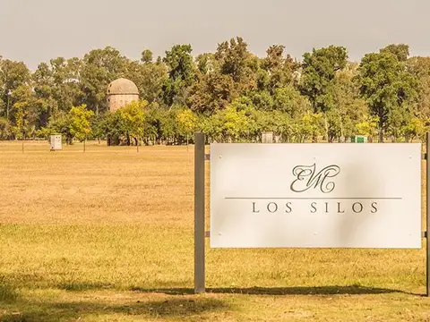 Estancia Villa María - LOS SILOS