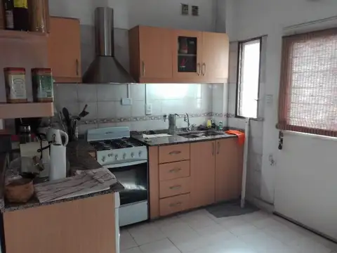 Depto Tipo Casa en Venta de 5 ambientes