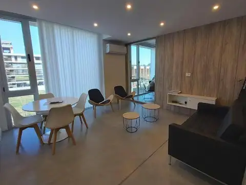 VENTA HERMOSA OFICINA MODERNA CON COCHERA EN FISHERTON