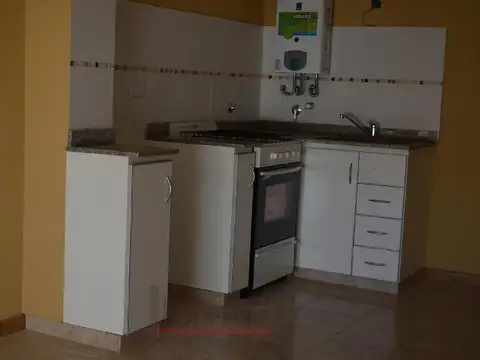 Departamento en Alquiler en Bahia Blanca, $ 550.000