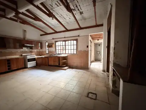 Depto Tipo Casa en Venta en Ramos Mejia, USD 56.000