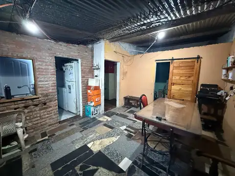 Casa 5 ambientes con 3 baños