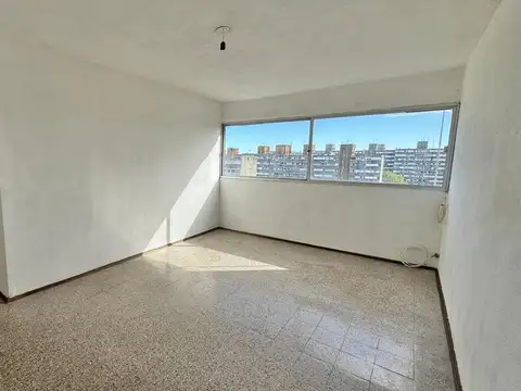 Emilio Castelar 4500