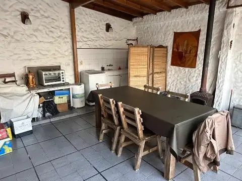 PH en venta de 4 ambientes en Castelar Norte