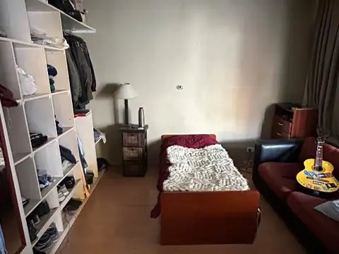 Depto Tipo Casa 4 ambientes con 2 baños