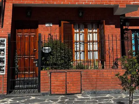 Depto Tipo Casa en Venta de 4 ambientes