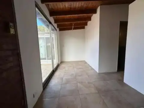 Depto Tipo Casa en Venta de 2 dormitorios