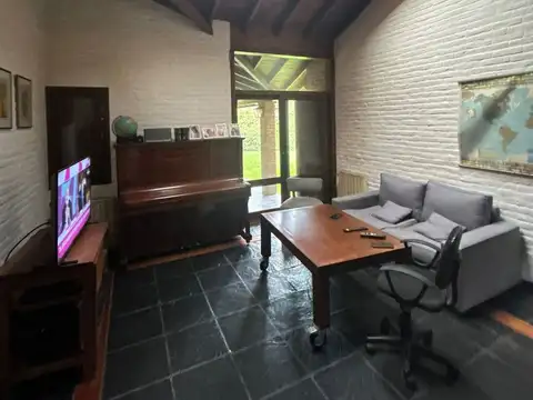 CASA EN VENTA - Country Village Golf & Tenis Club.