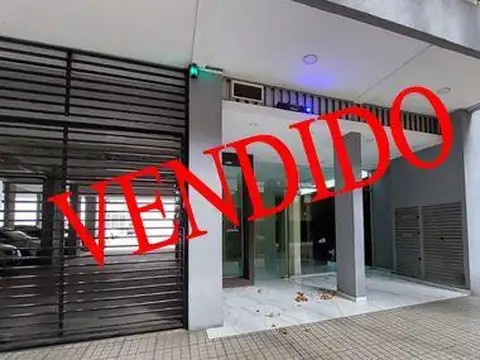 Departamento 3 ambientes con cochera en VENTA en FLORES